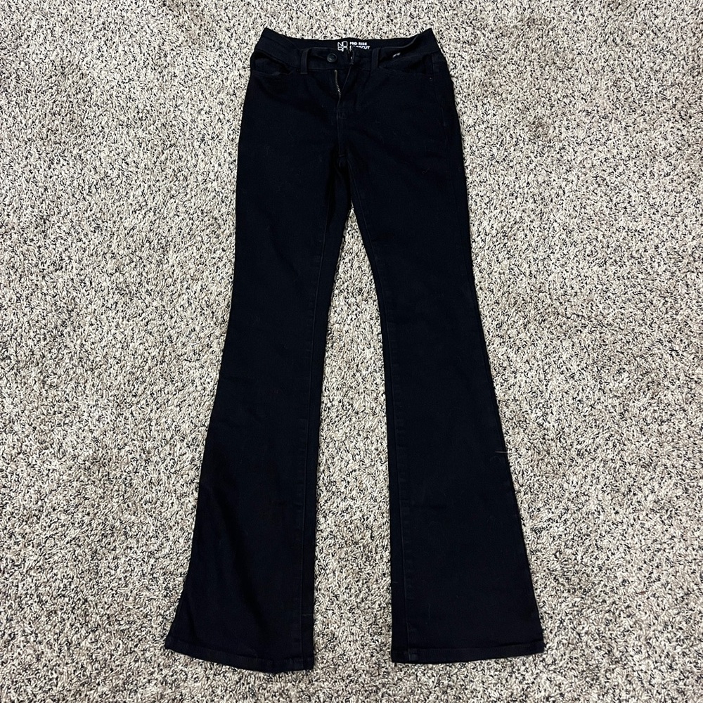No boundaries mid rise boot cut jeans.